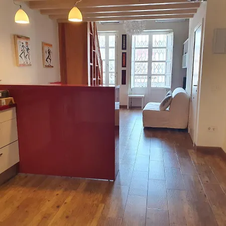 Padre Luis Duplex Valence